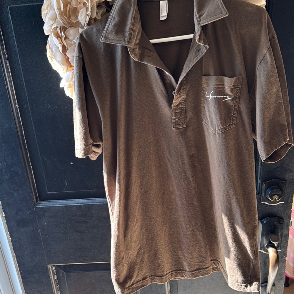 Casual Brown Polo Shirt with Embroidered Detail